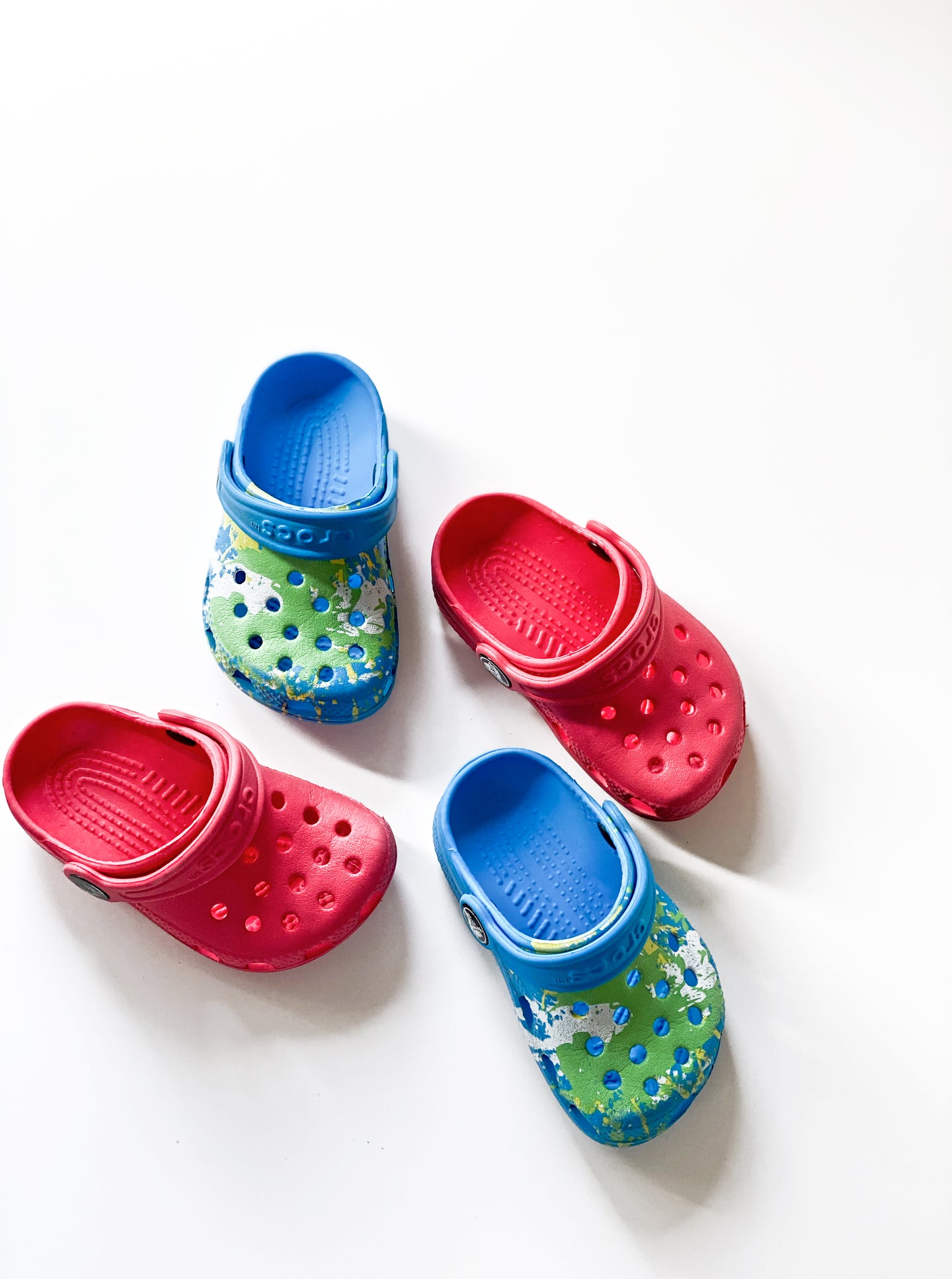 [US4] Crocs Sandals in Pink or Blue